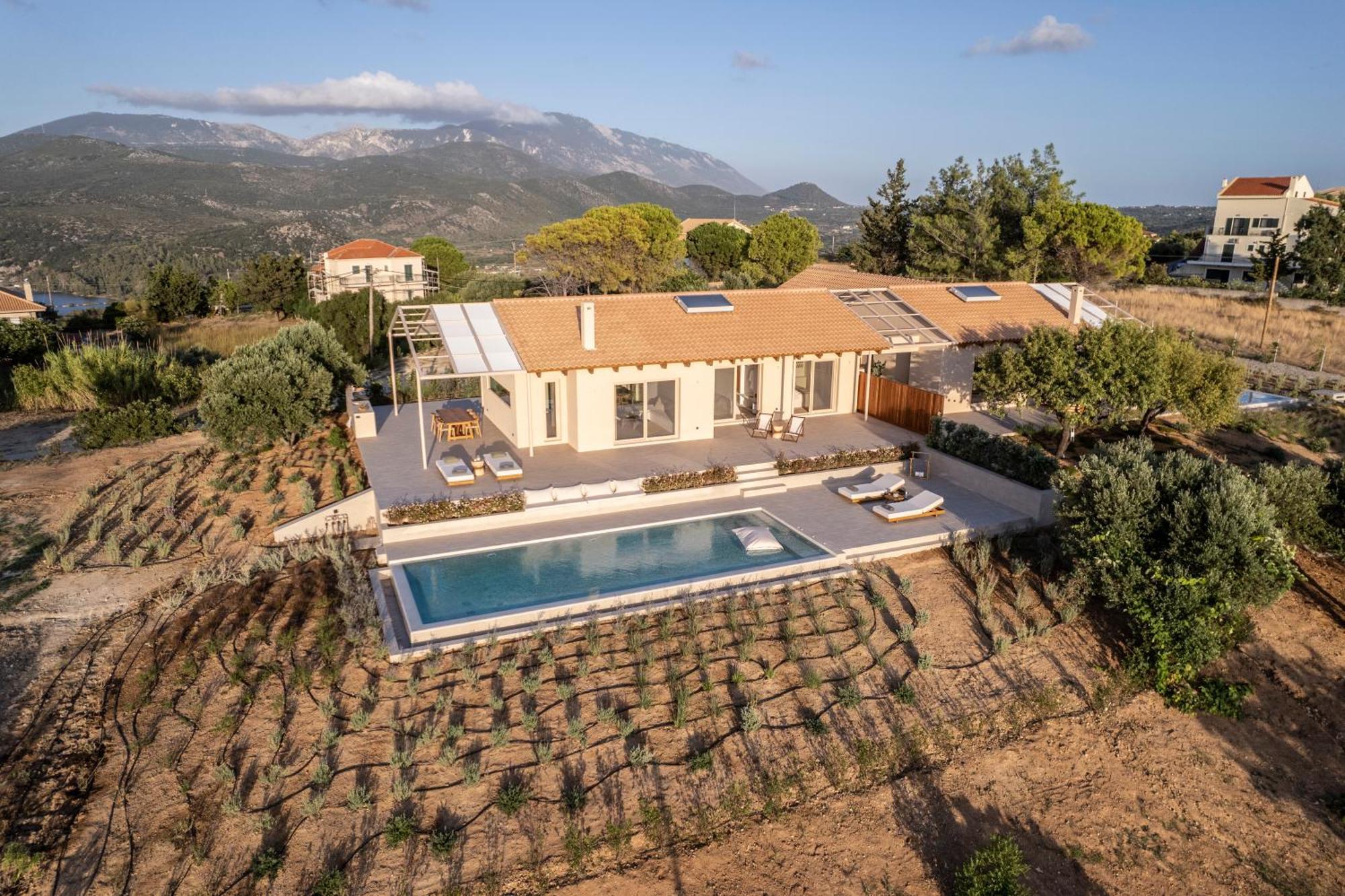 Avertosia Luxury Villas Argostoli  Bagian luar foto